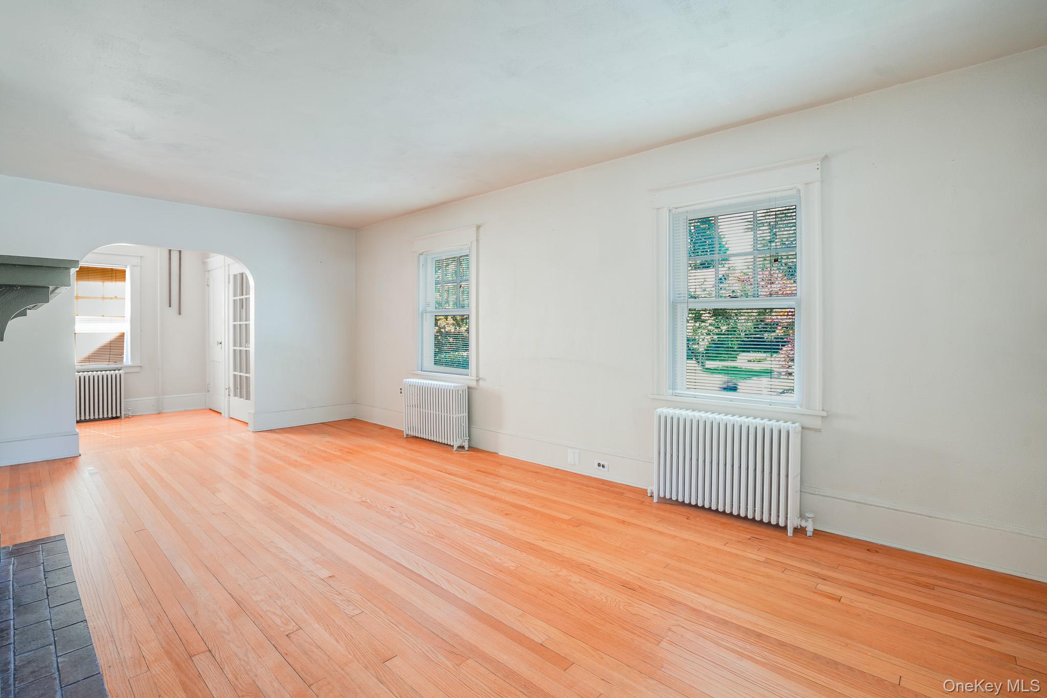 170 Hooker Avenue – For Sale photo 9