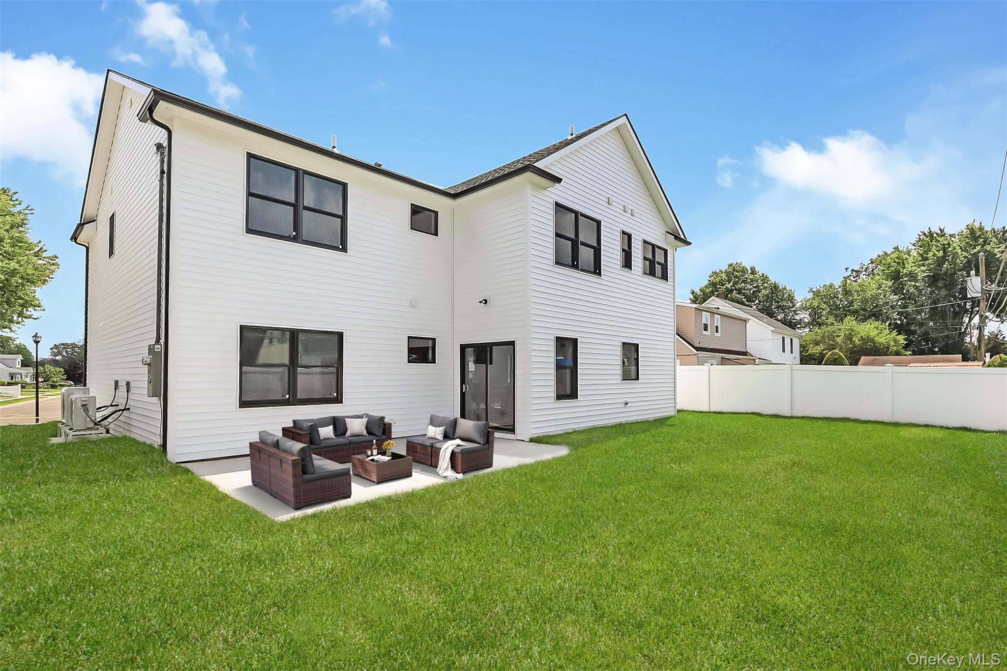 12 Slate Lane – For Sale photo 38