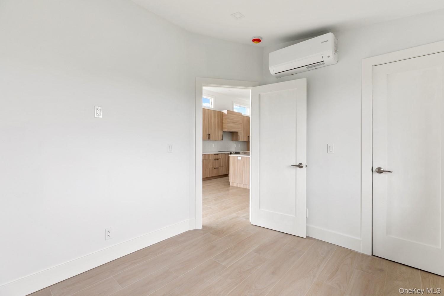 65 Island Walk – For Sale photo 18