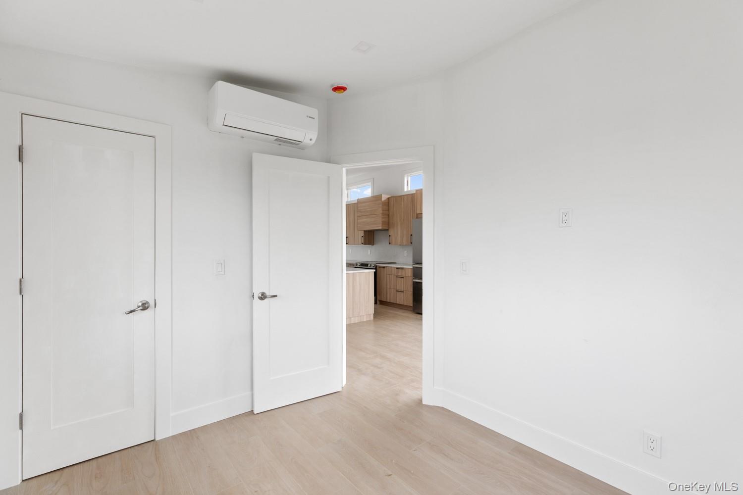 65 Island Walk – For Sale photo 10