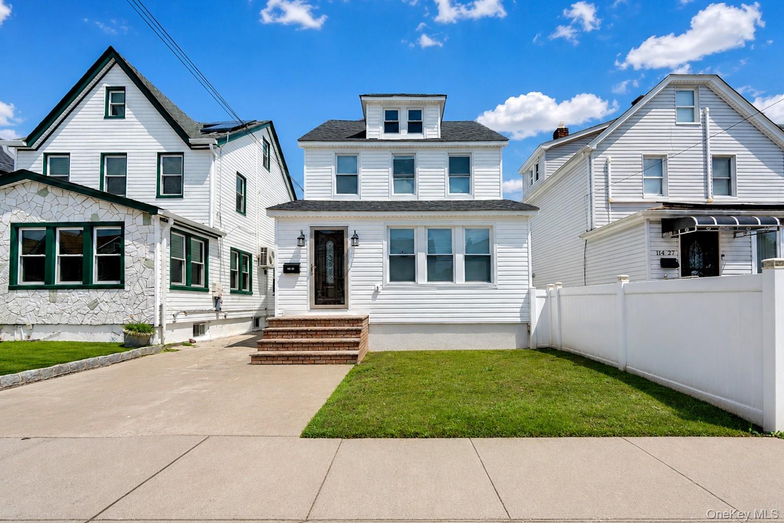 11425 210th Street – For Sale
