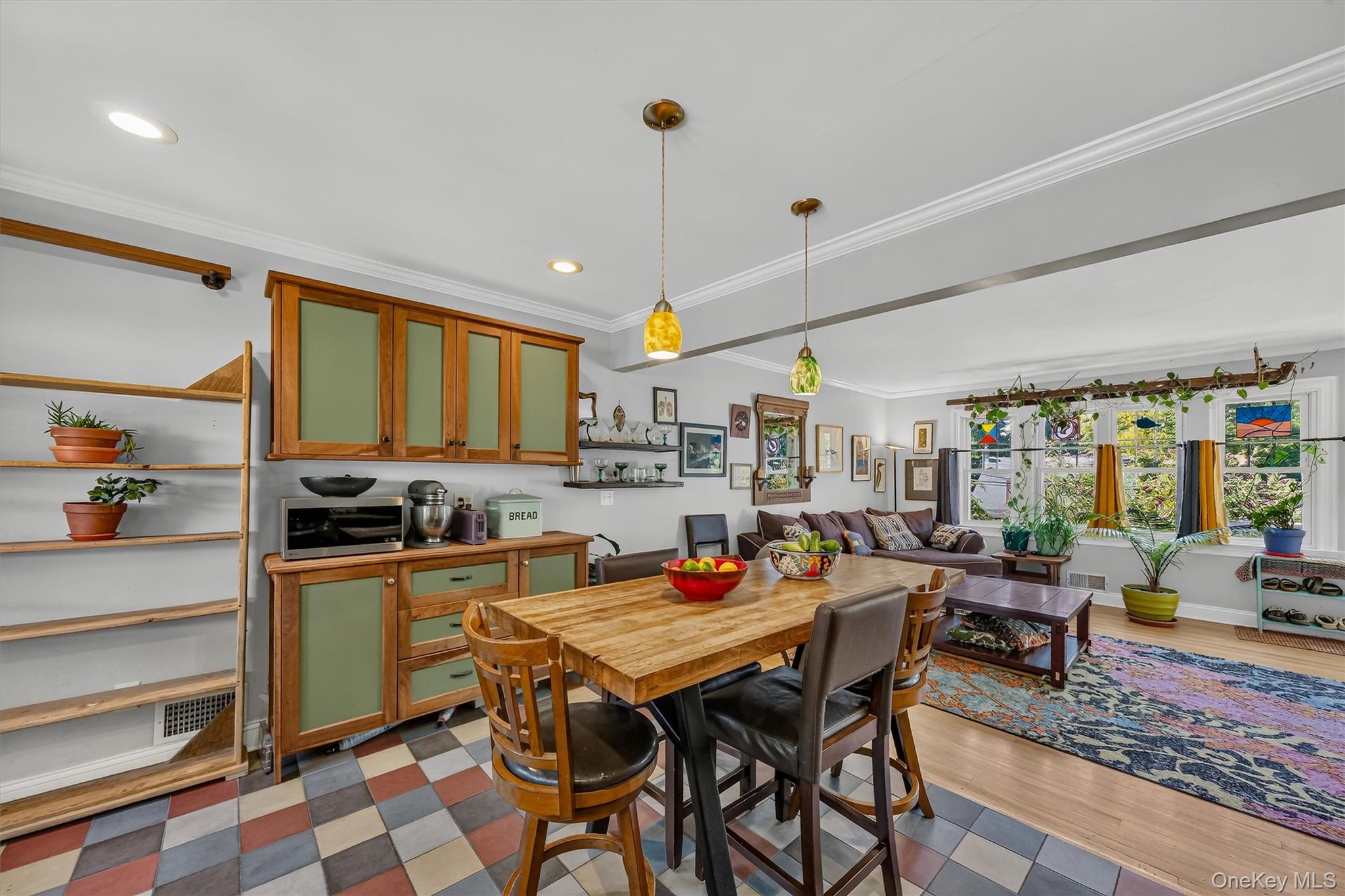 18 Thompson Avenue – For Sale photo 11