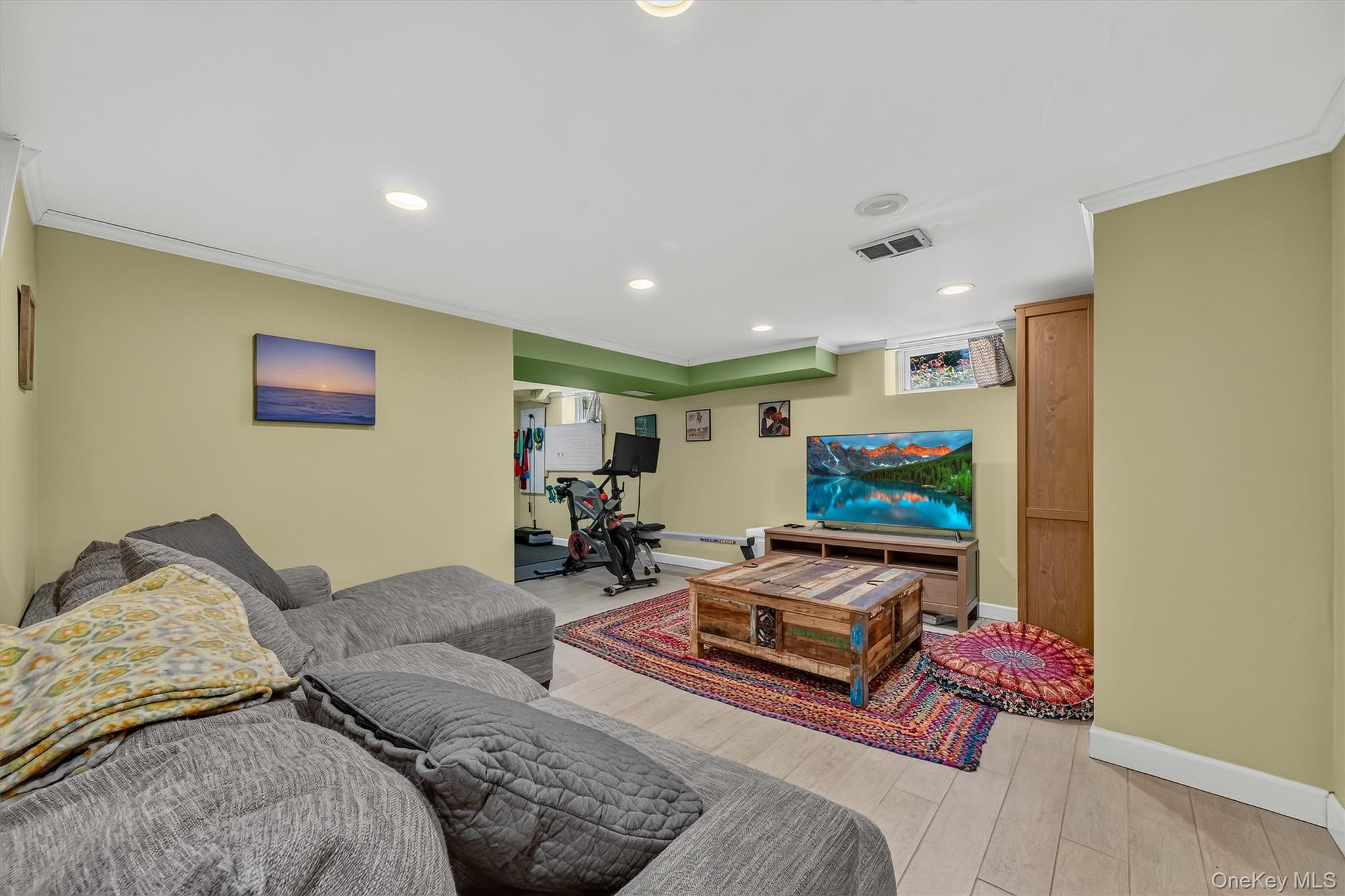 18 Thompson Avenue – For Sale photo 24