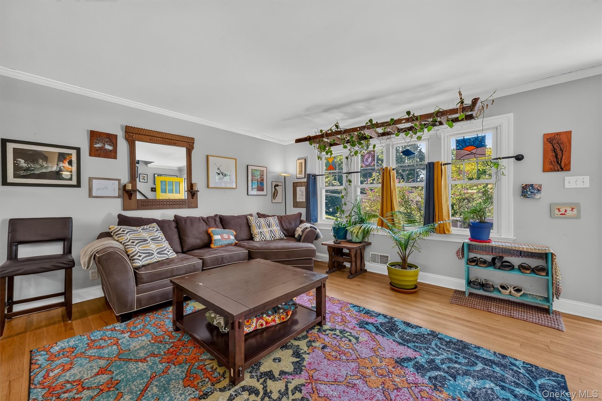 18 Thompson Avenue – For Sale photo 5