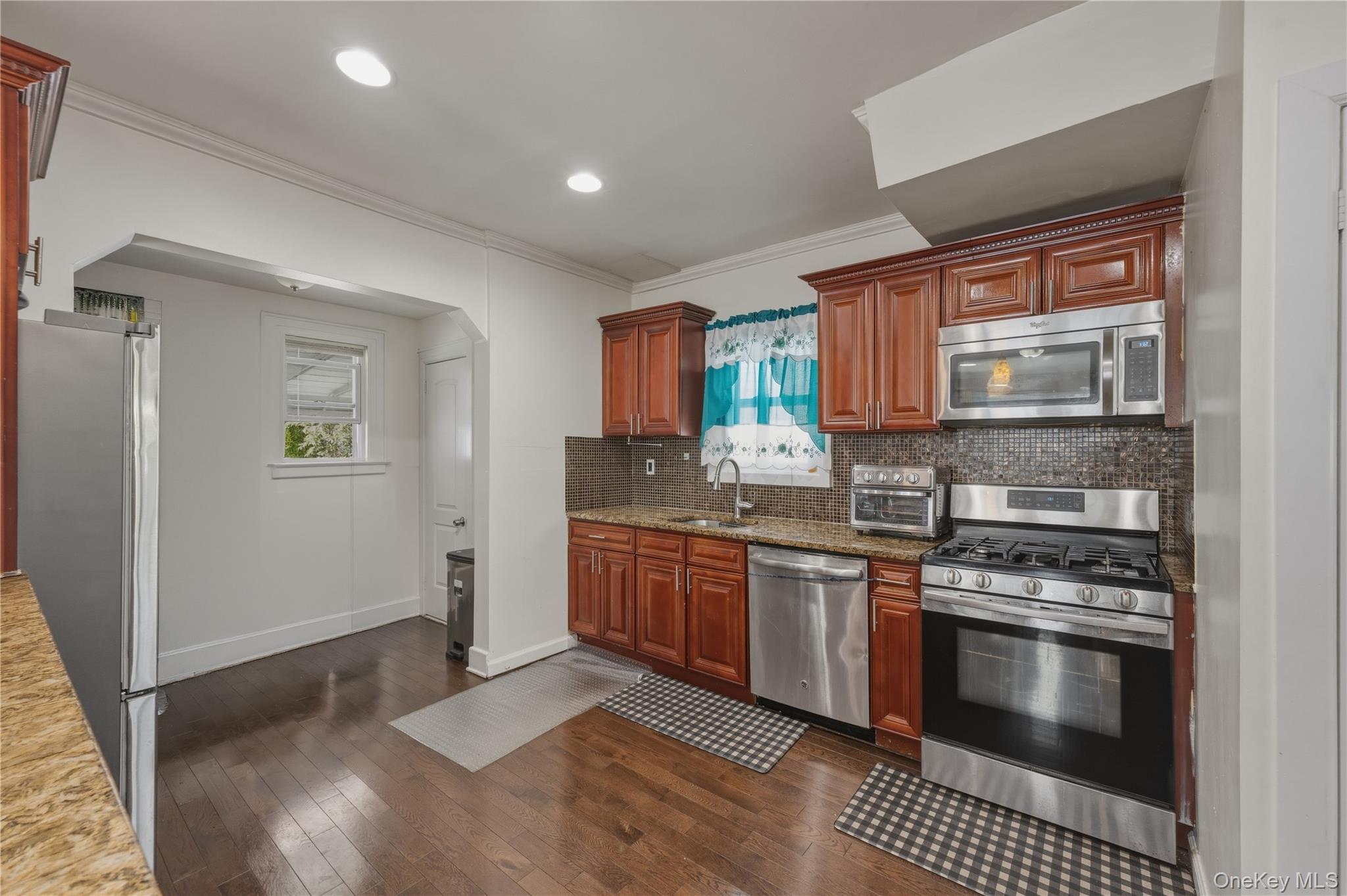 11932 195St – For Sale photo 6