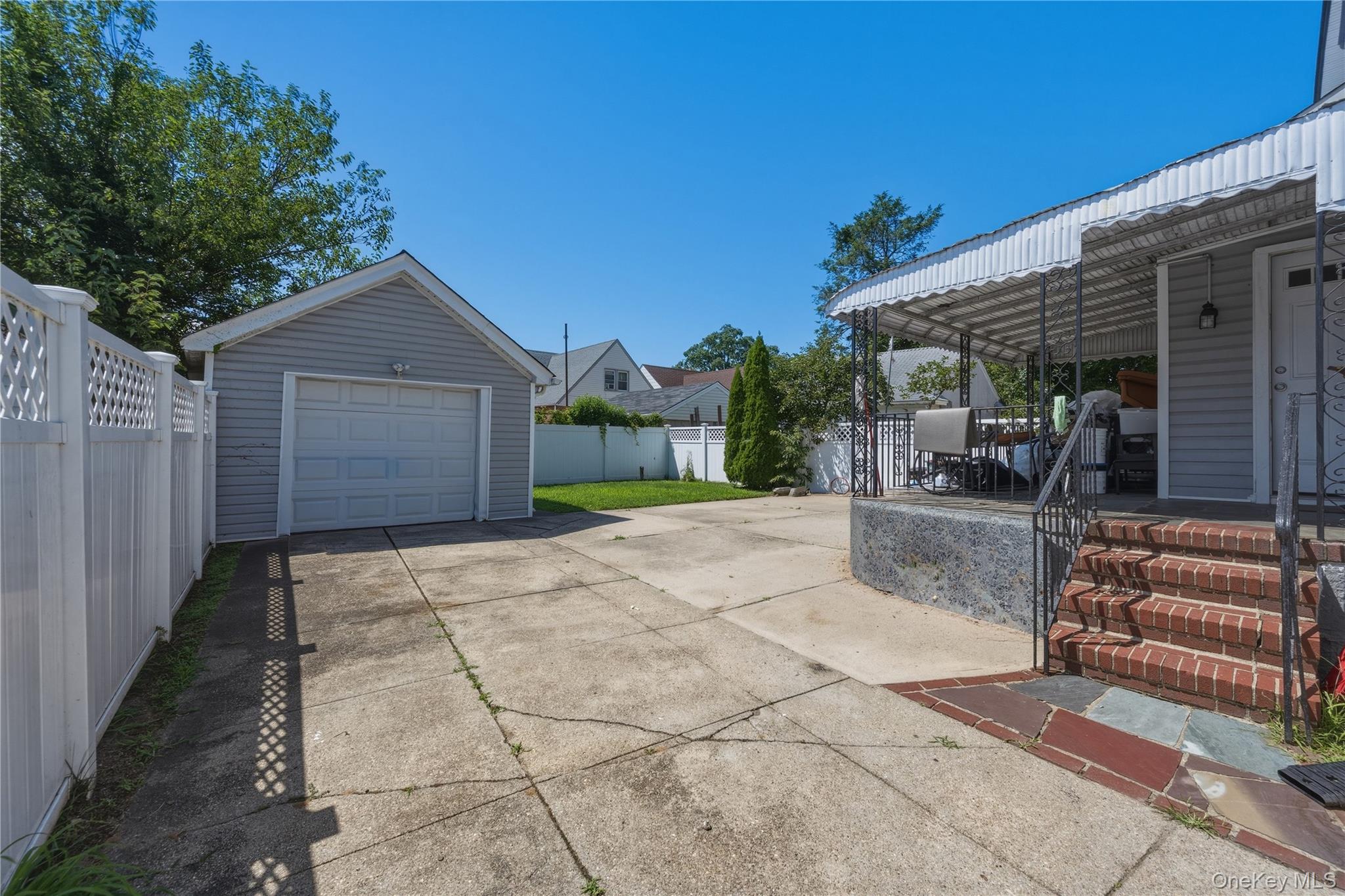11932 195St – For Sale photo 23