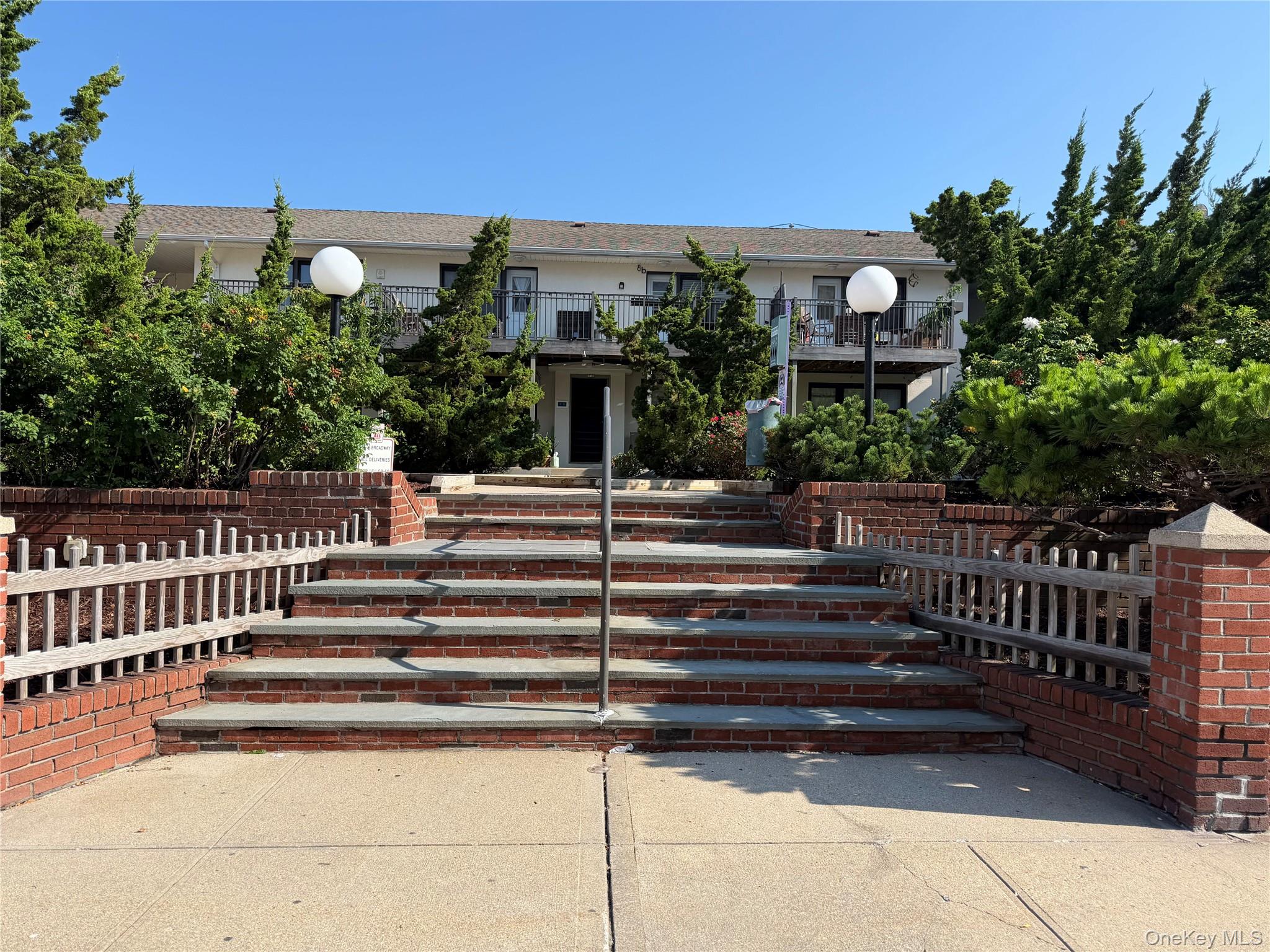 65 W Broadway, Unit 11B