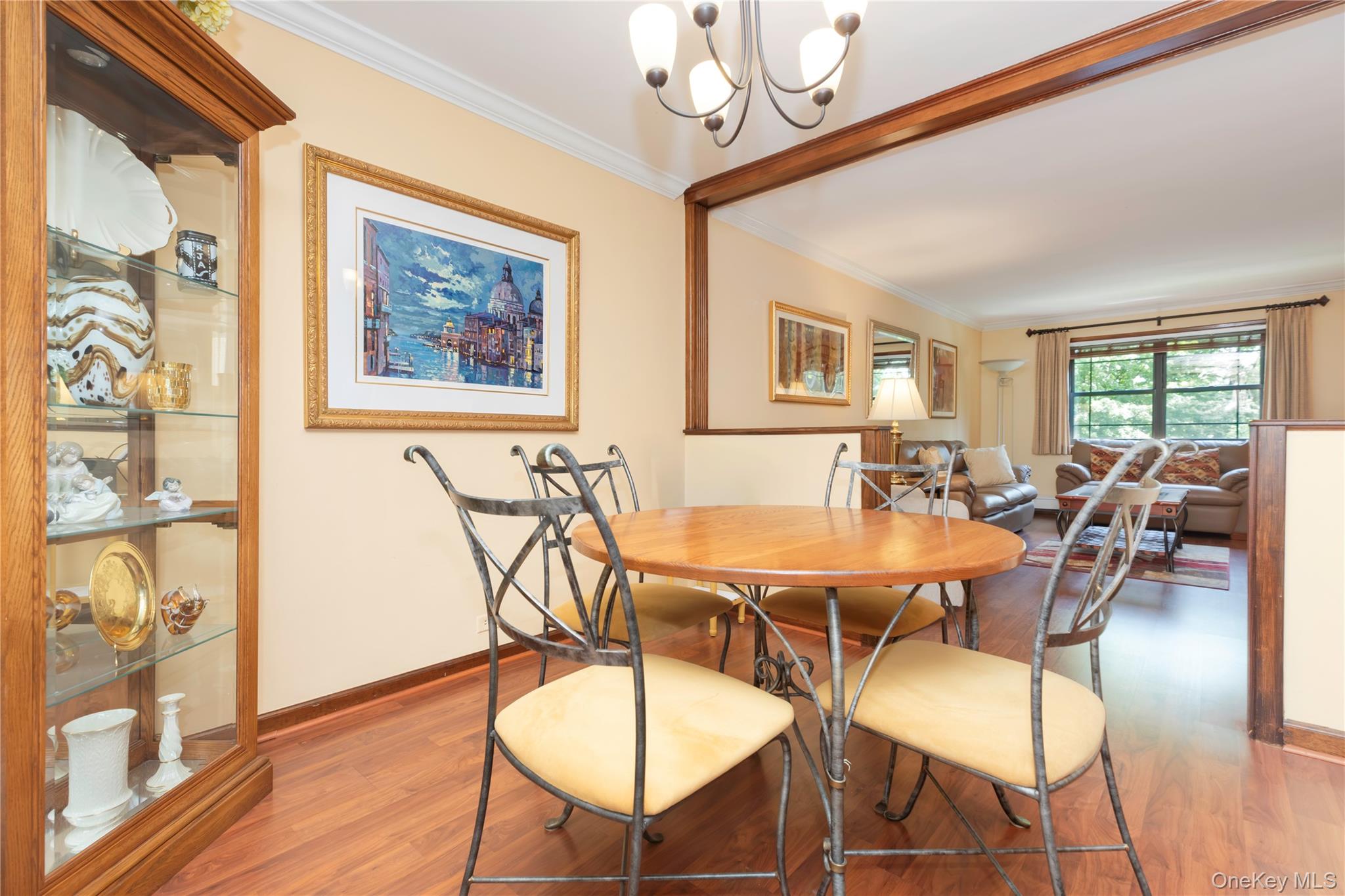 1263 California Road, Unit 2R photo 4