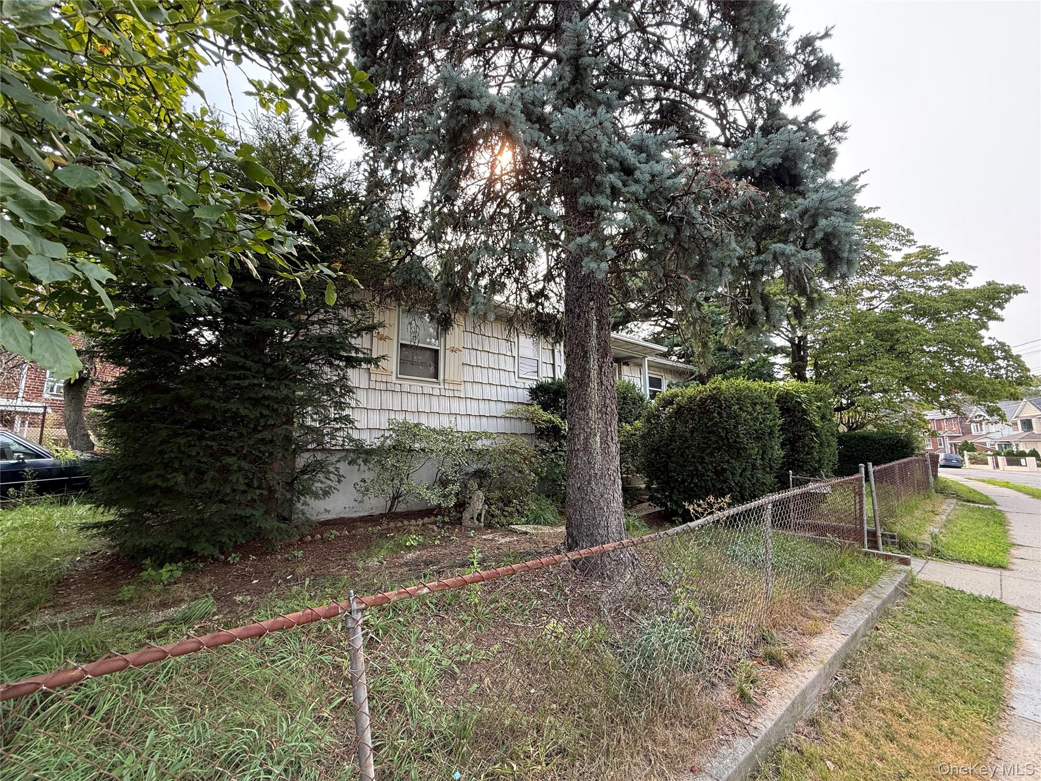 3140 Country Club Road – For Sale photo 3