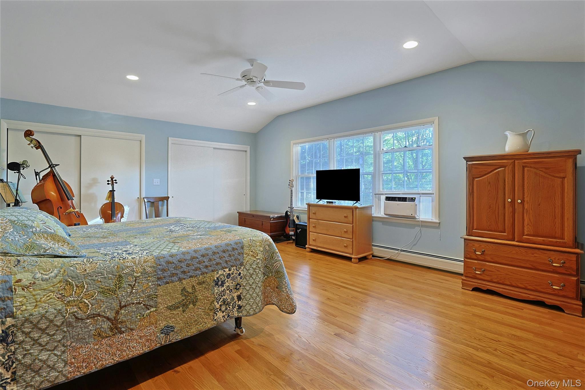 10 LINDA Drive – For Sale photo 25