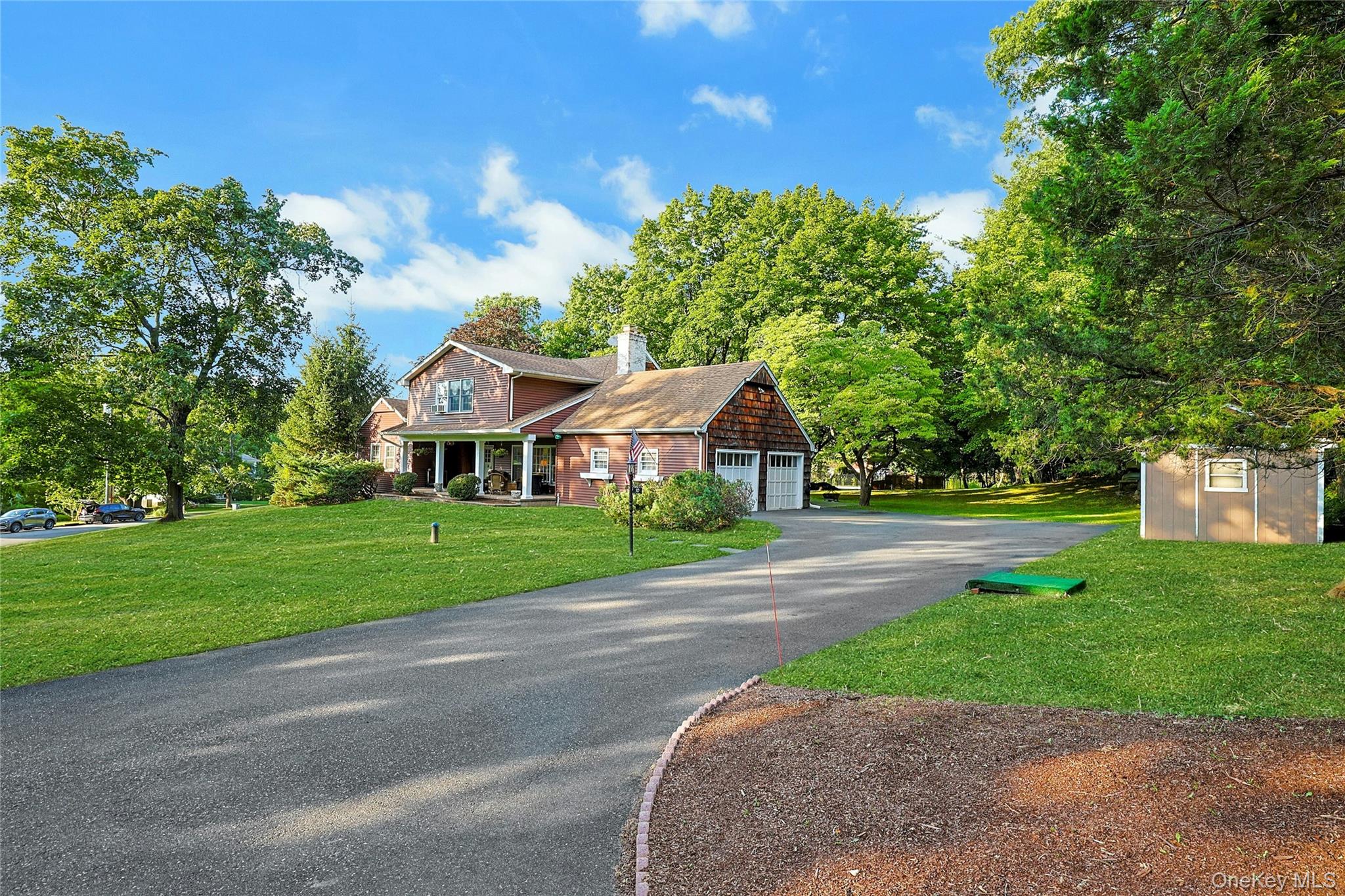 10 LINDA Drive – For Sale photo 40