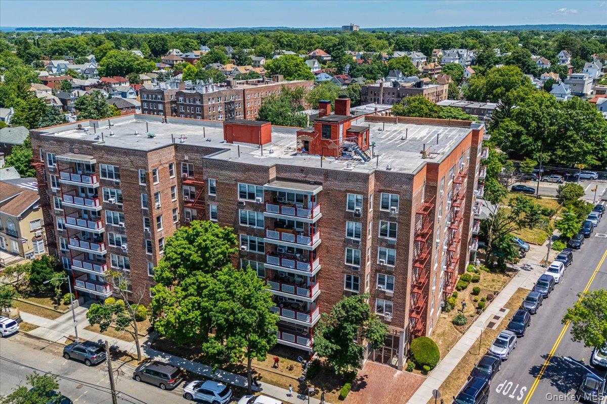 3425 150th Pl, Unit 1B