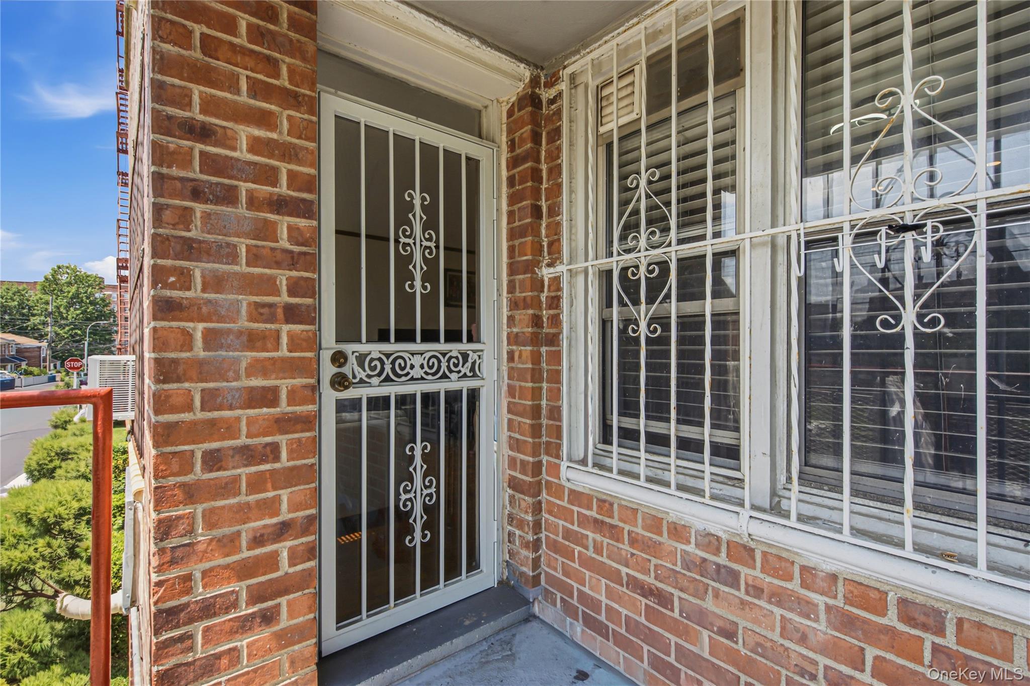 3425 150th Pl, Unit 1B photo 21
