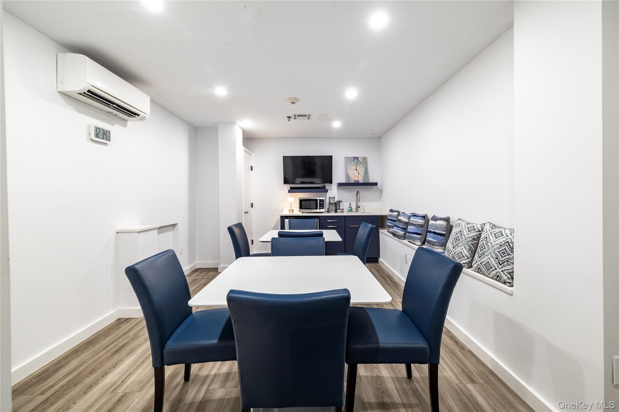 360 Shore Road, Unit 3E photo 22
