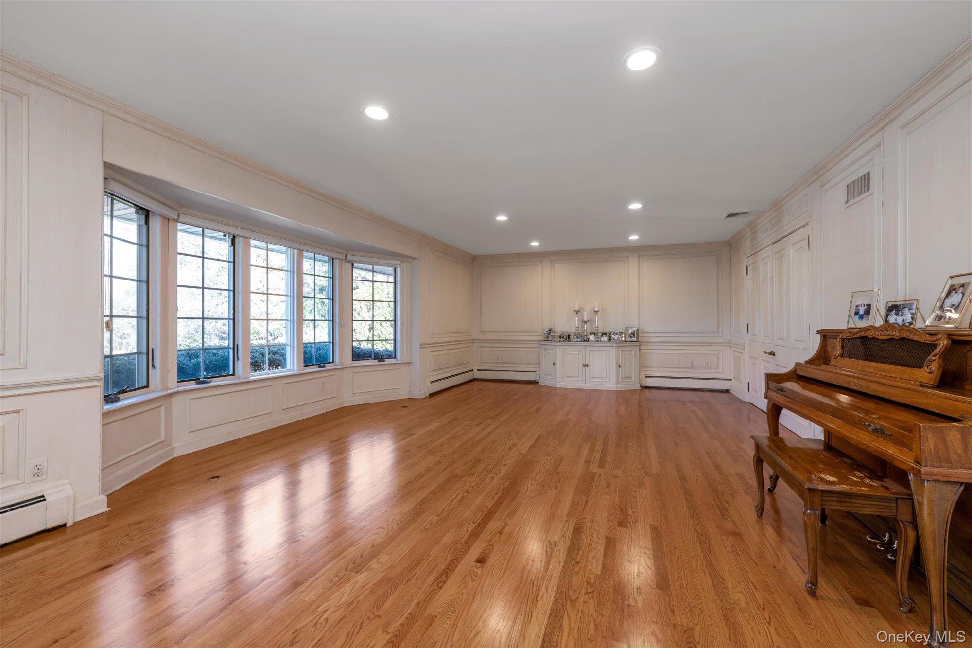 200 Hummingbird Drive – For Rent photo 7