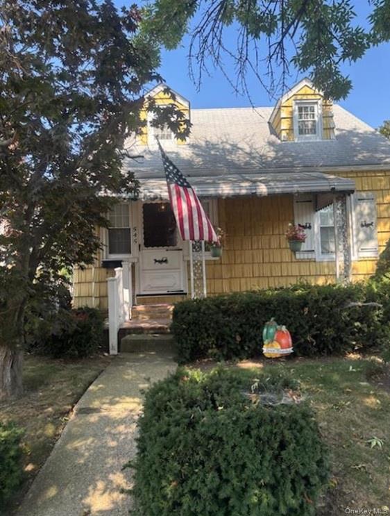 545 6th Avenue – For Sale