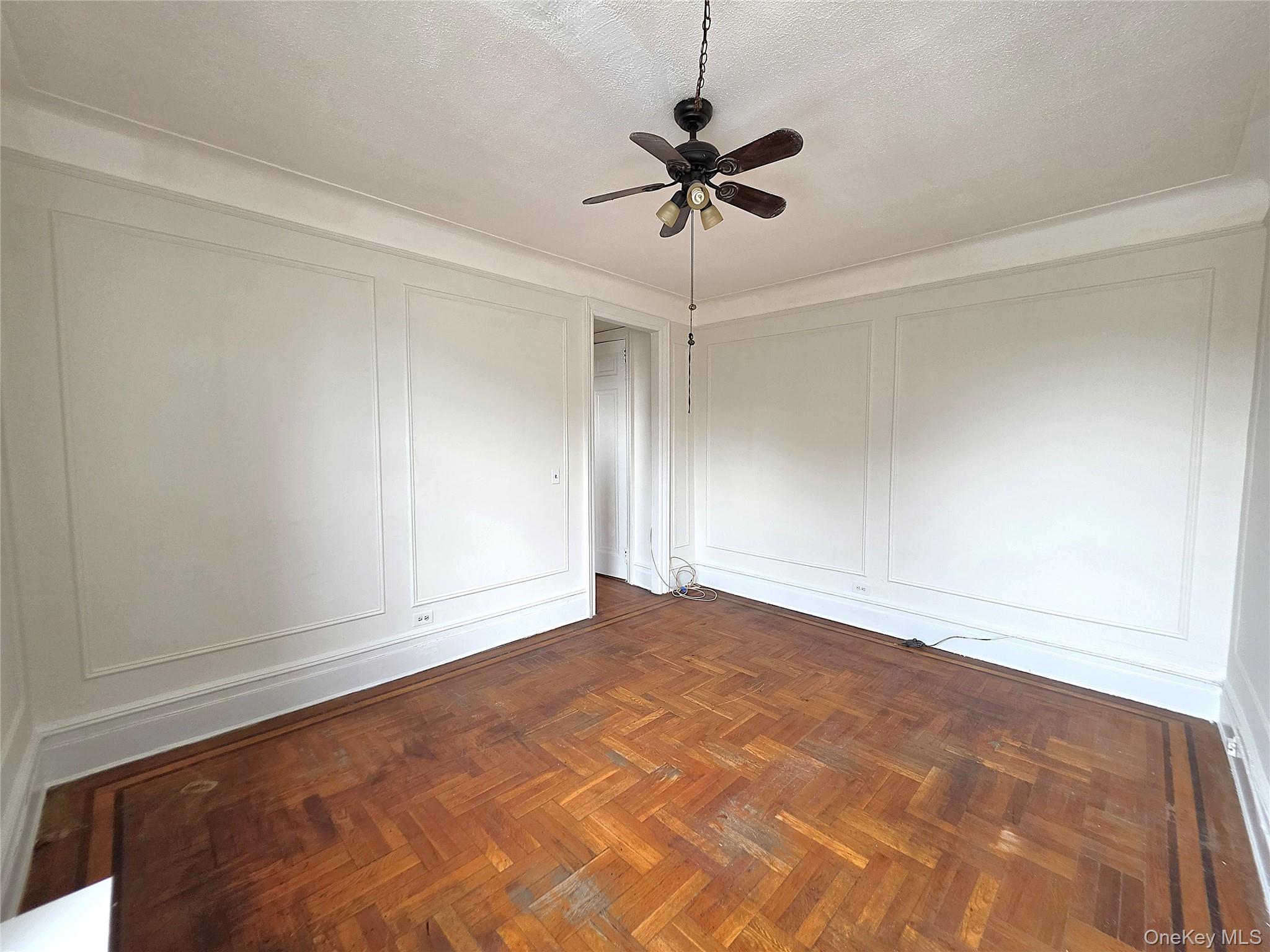 31-14 Crescent Street, Unit 7D photo 7