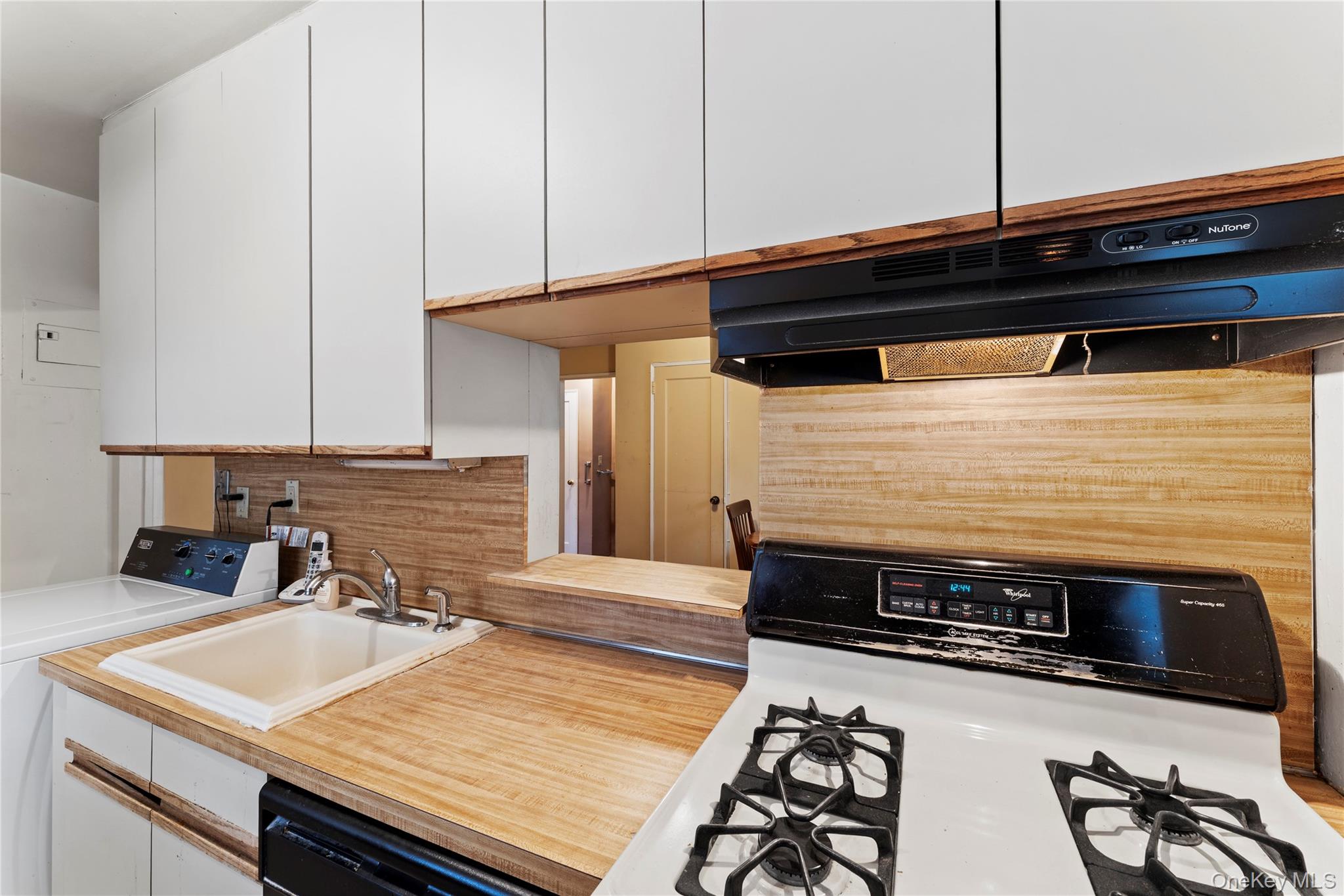 251-29 61st Avenue, Unit #719 photo 5