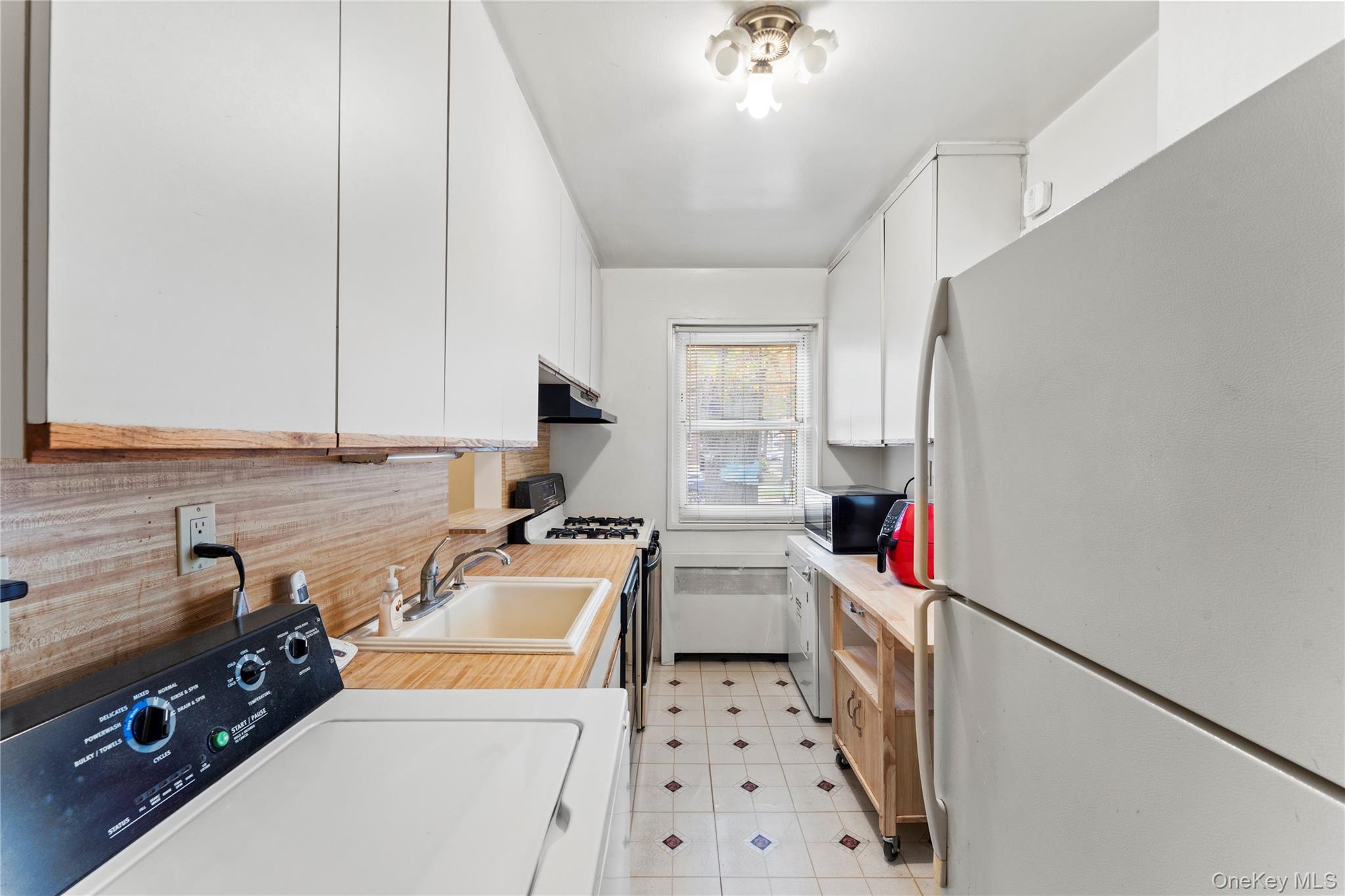 251-29 61st Avenue, Unit #719 photo 2