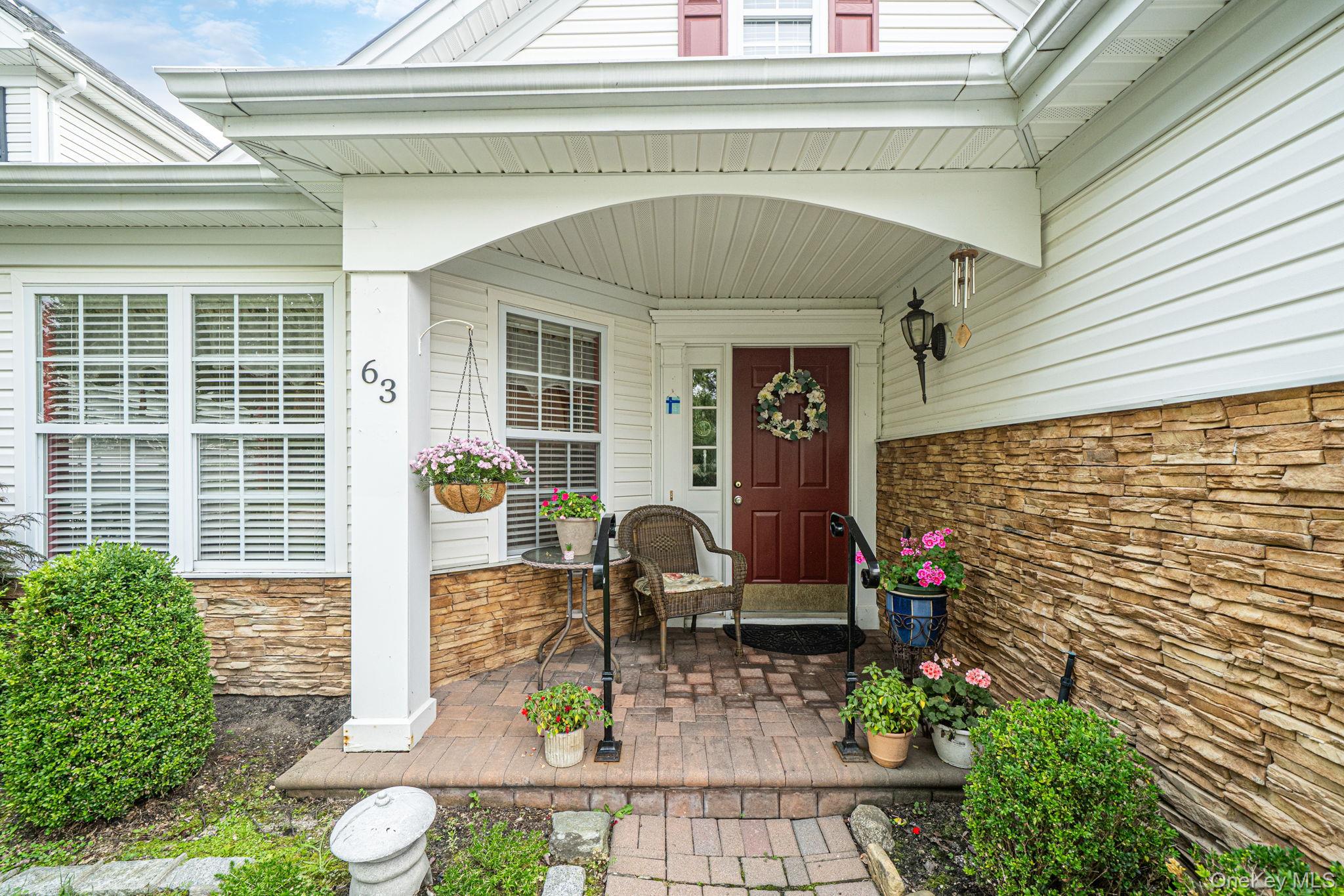 63 Madison Circle – For Sale photo 2