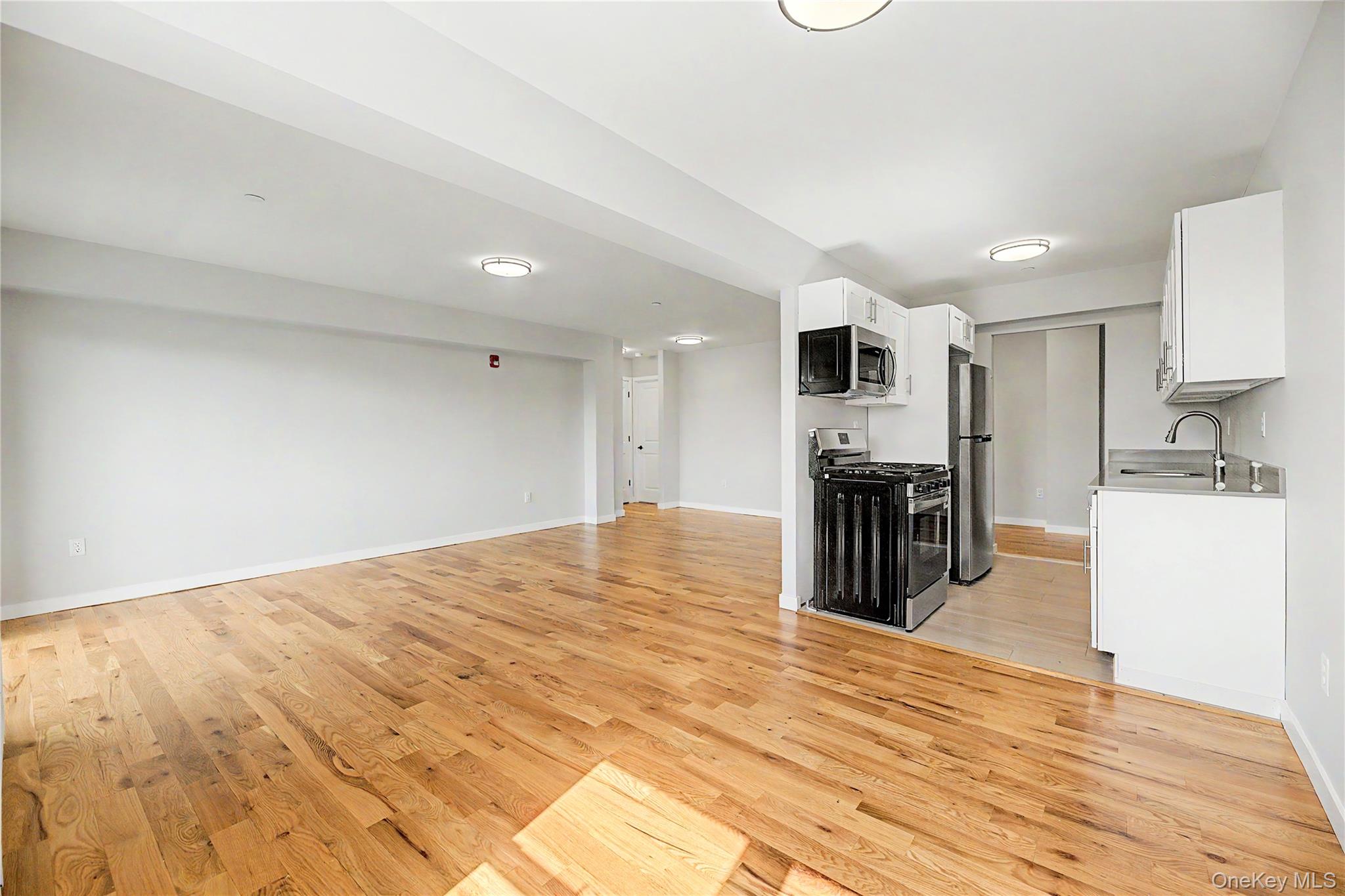 671 Bronx River Road, Unit 6k photo 7