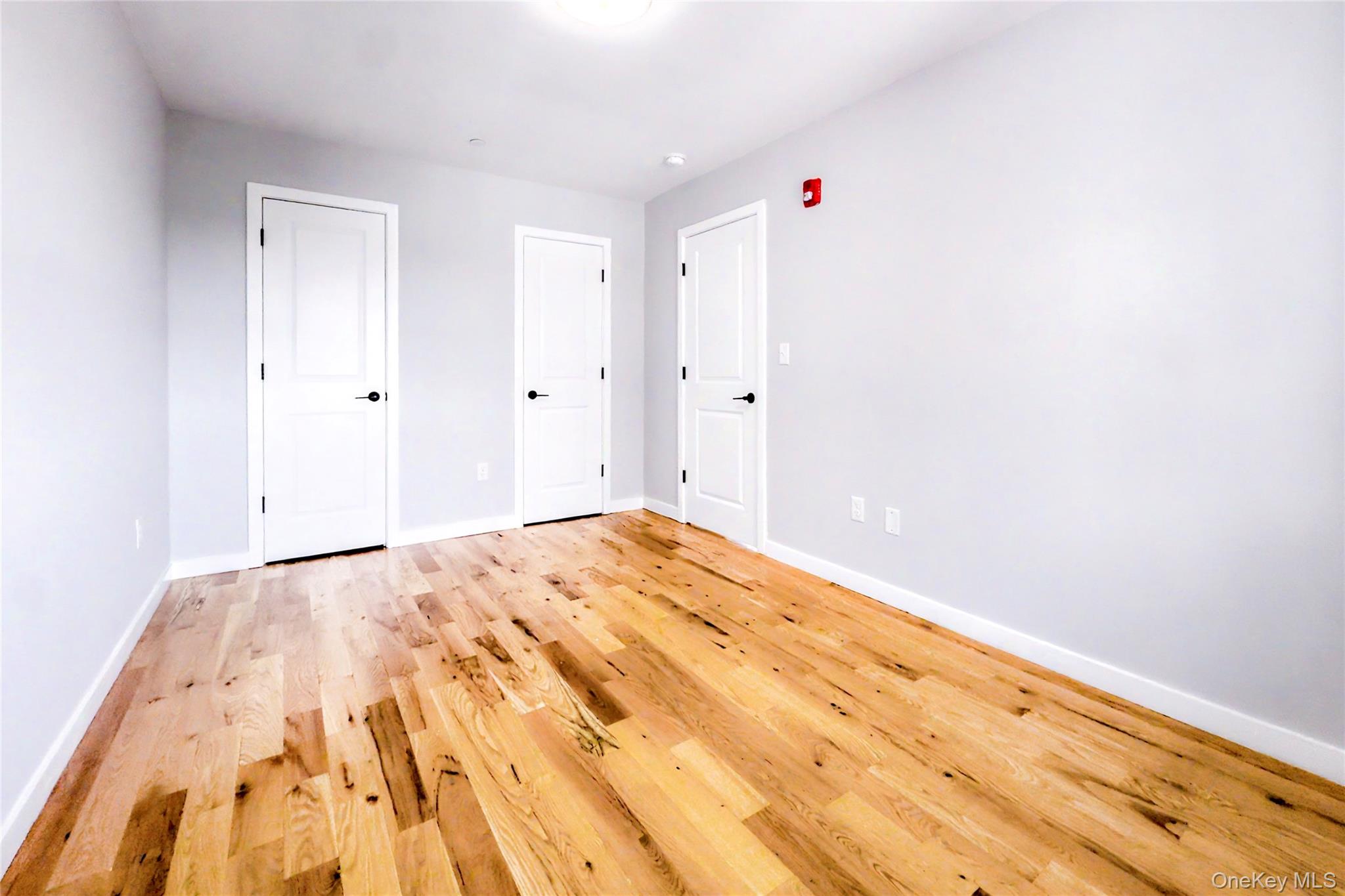 671 Bronx River Road, Unit 6k photo 17