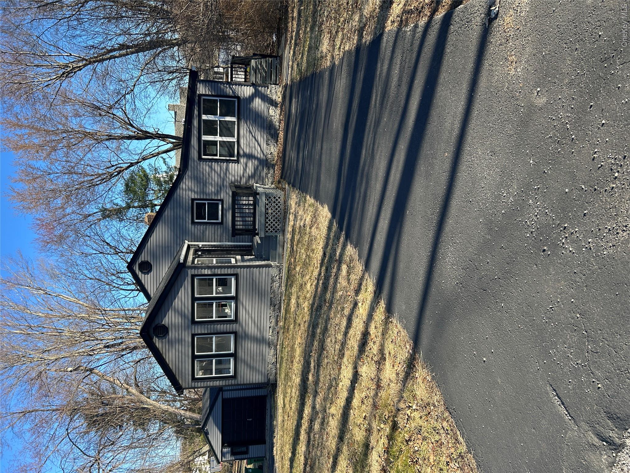 23 Wright Avenue – For Rent