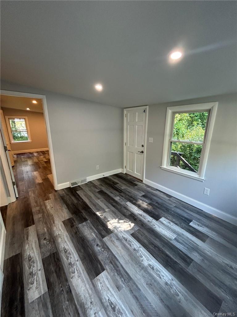 23 Wright Avenue – For Rent photo 12