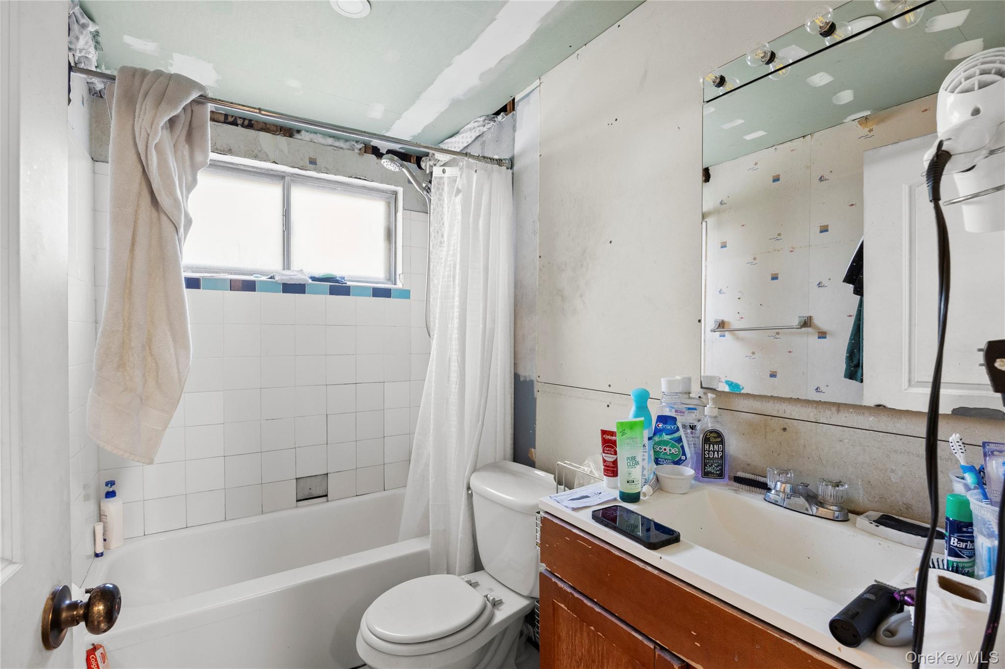 3 Gaton Lane – For Sale photo 28