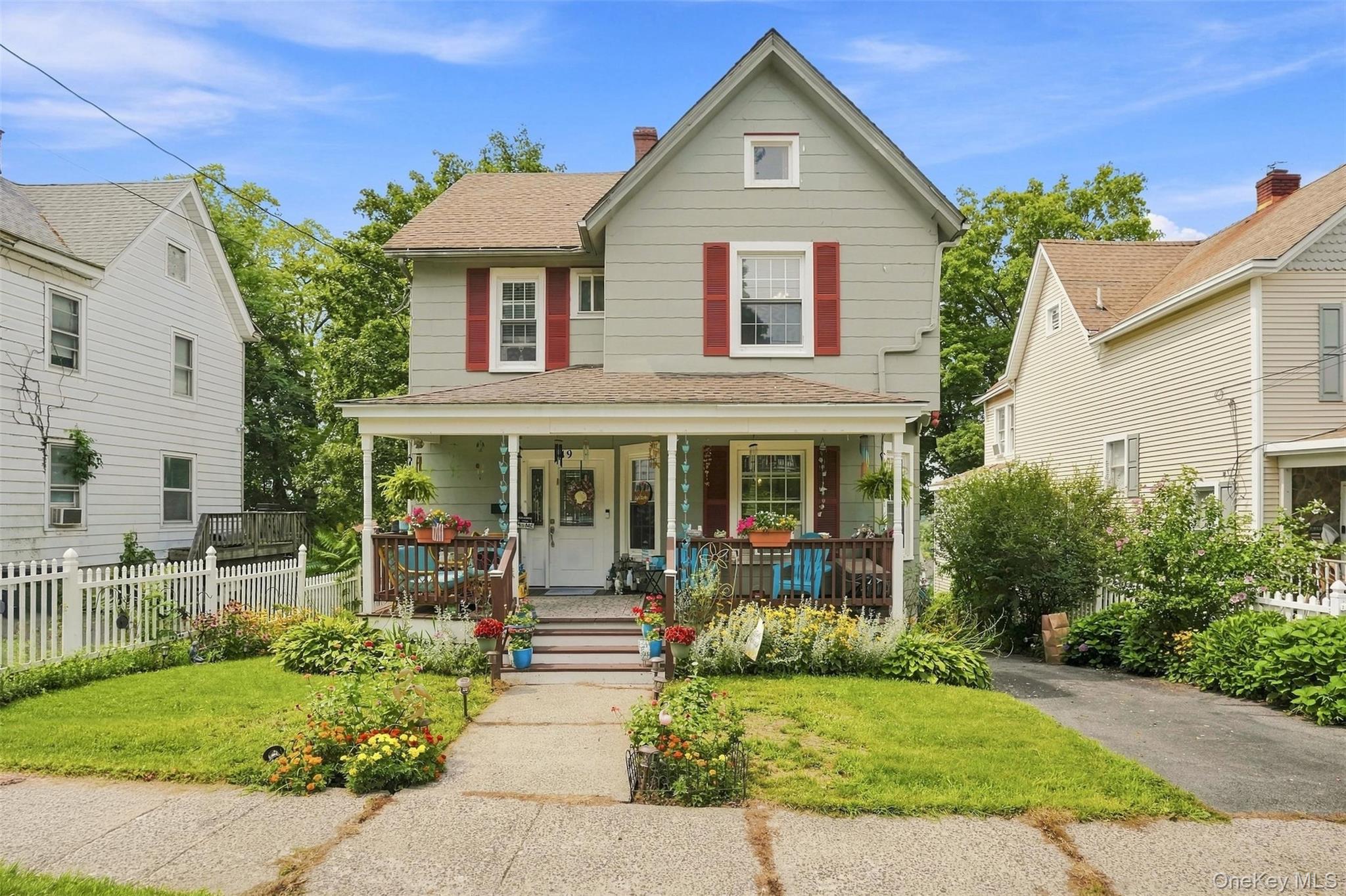 49 Gladstone Avenue – For Sale