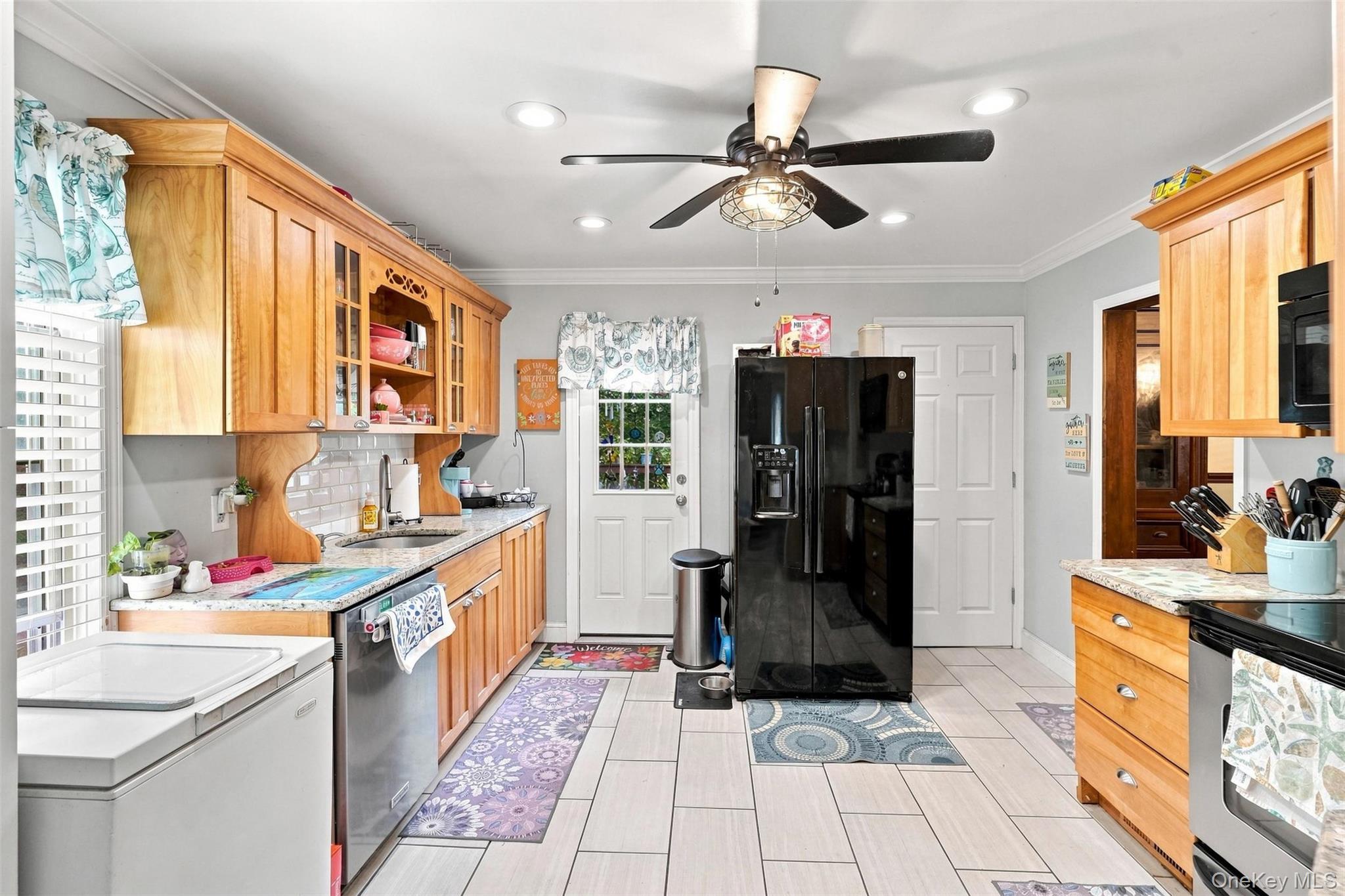 49 Gladstone Avenue – For Sale photo 13