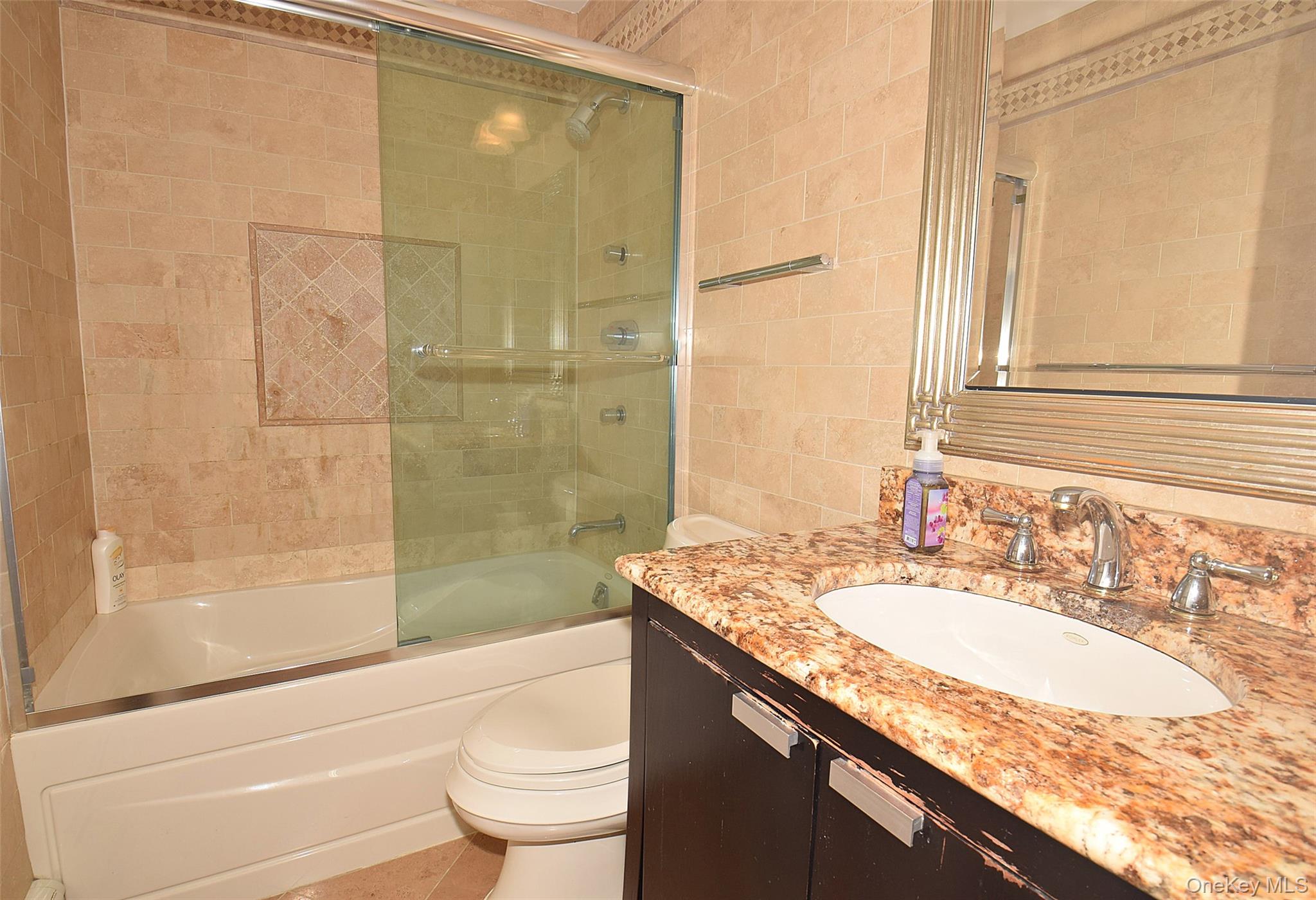 13-19 Michael Court, Unit 160 U photo 18