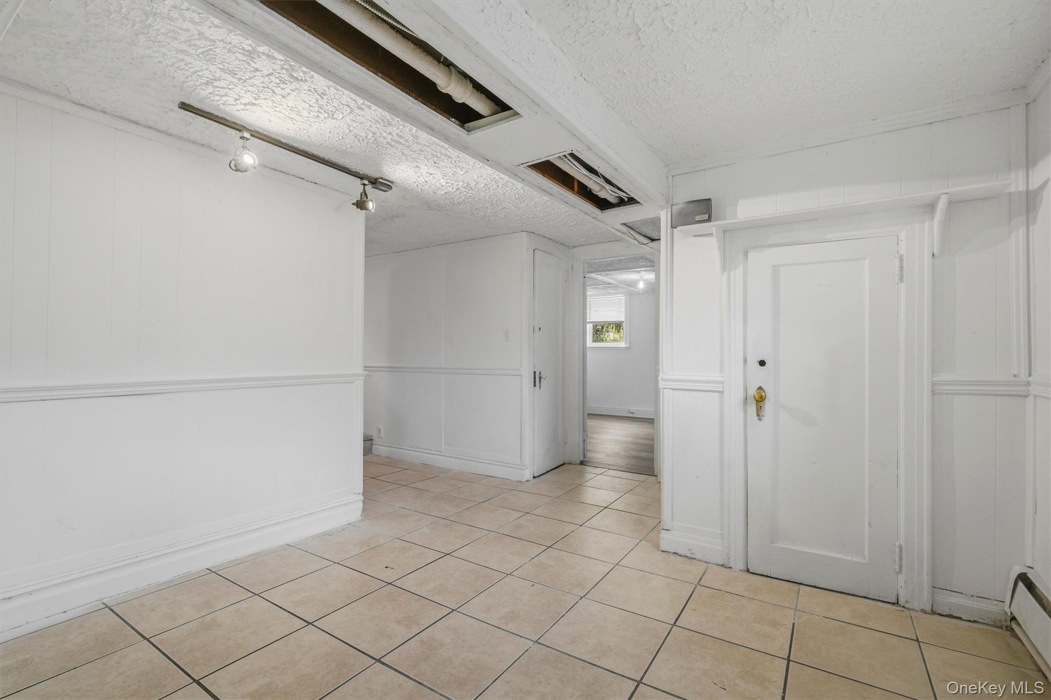 2400 Morgan Avenue – For Sale photo 32