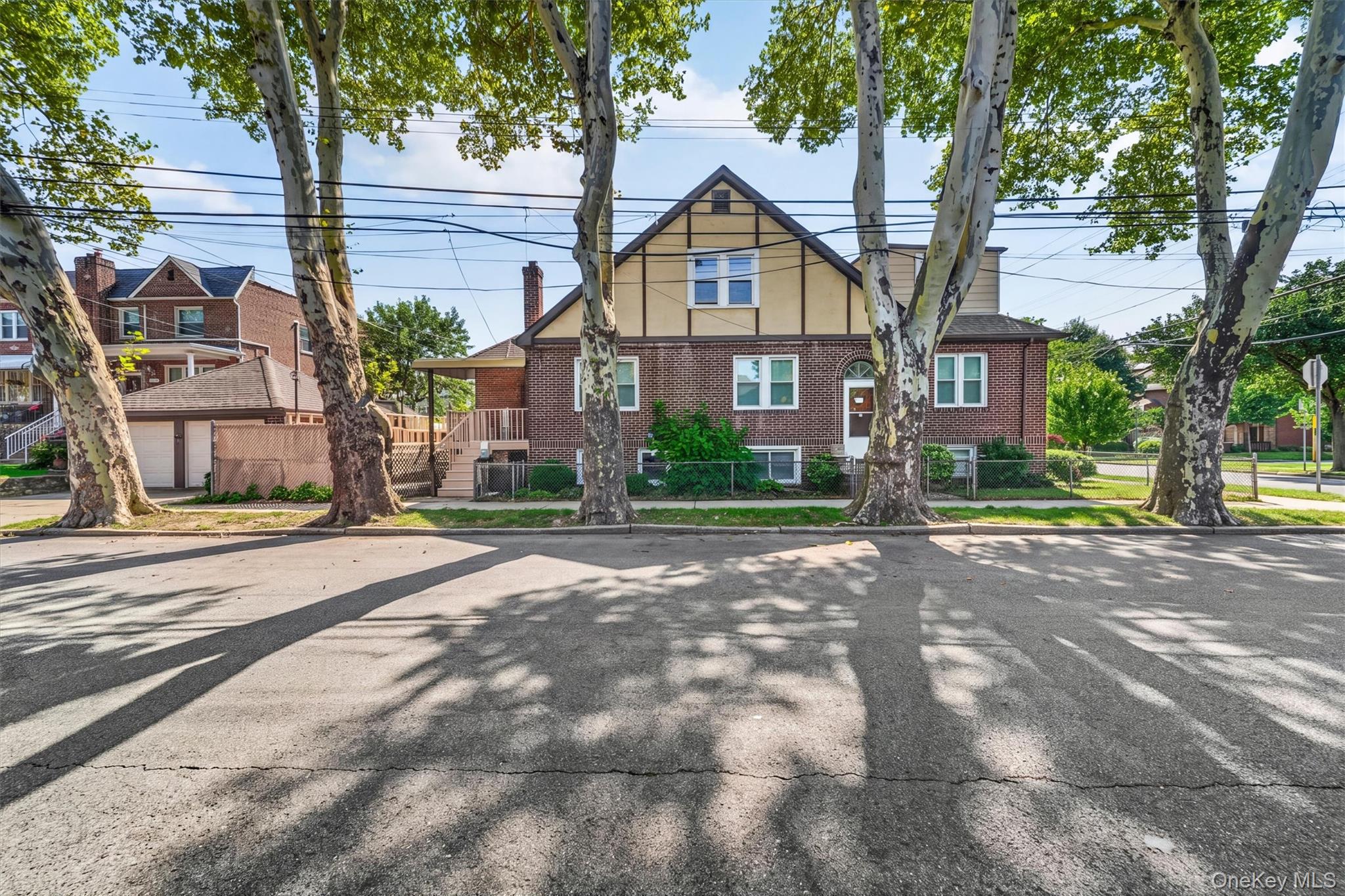 2400 Morgan Avenue – For Sale photo 2