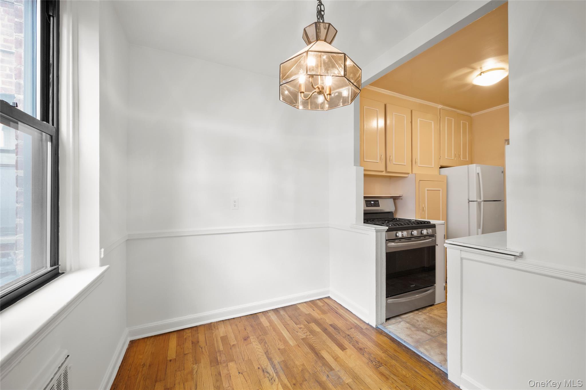 75 LEE Avenue, Unit 1E photo 9