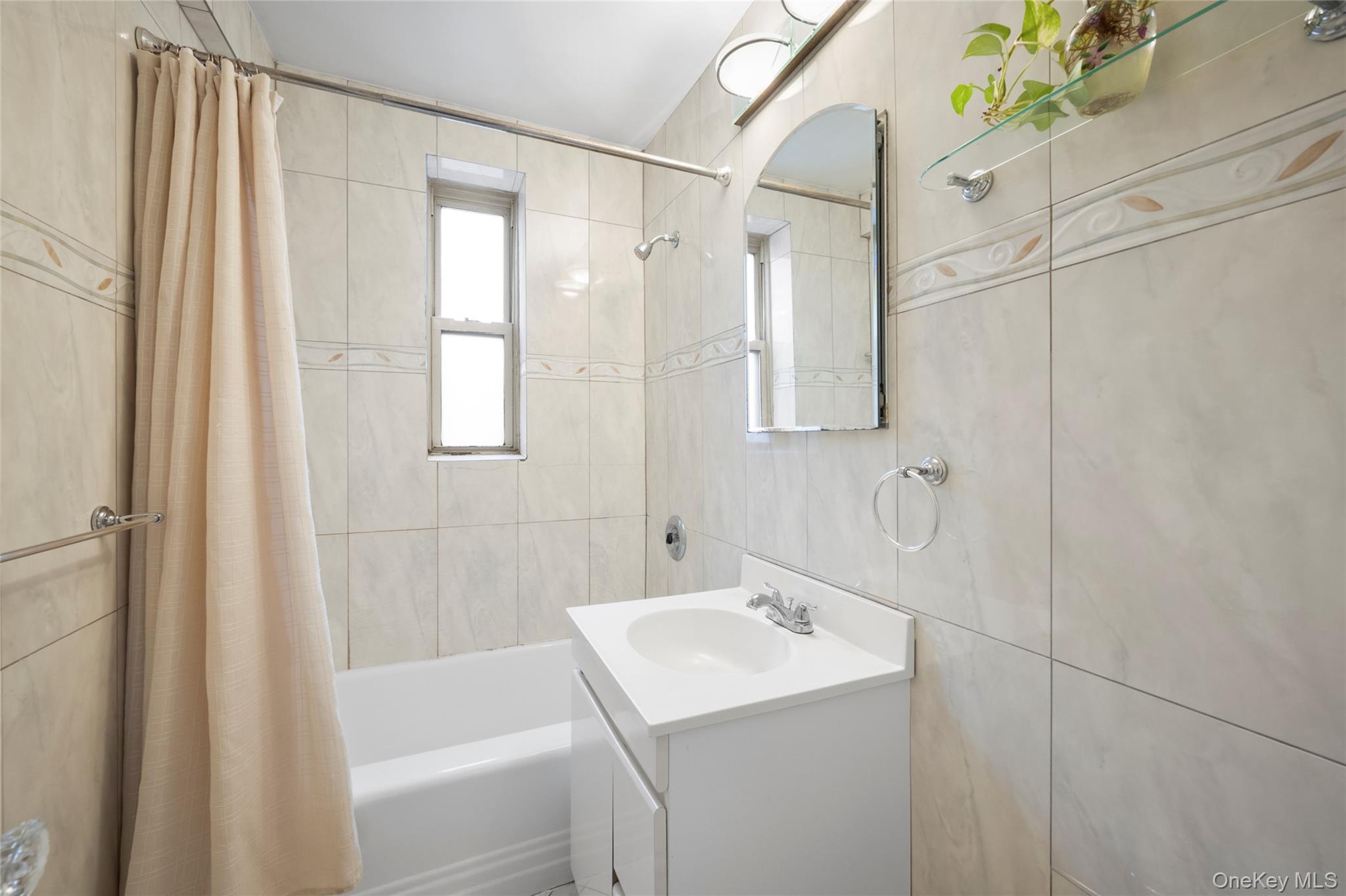 75 LEE Avenue, Unit 1E photo 14