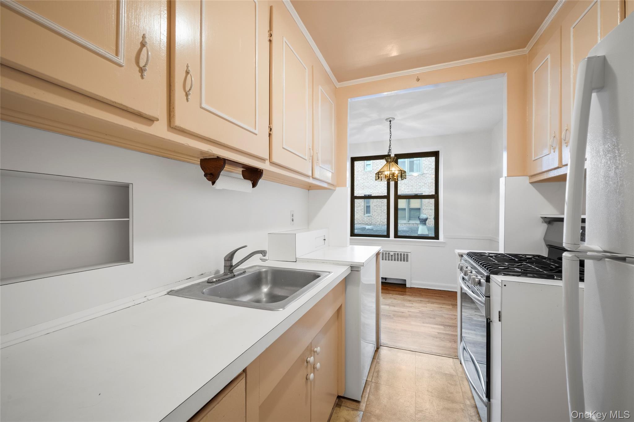 75 LEE Avenue, Unit 1E photo 4