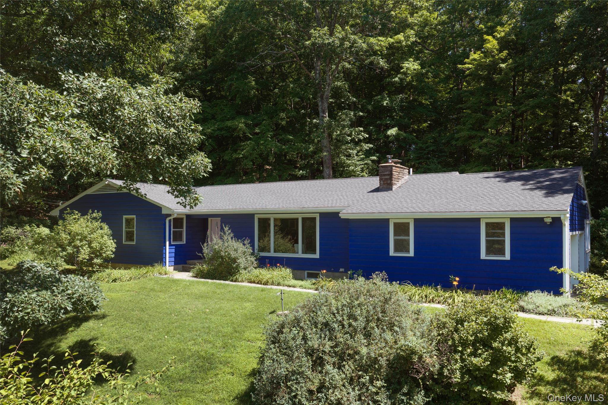 133 White Schoolhouse Road – For Sale