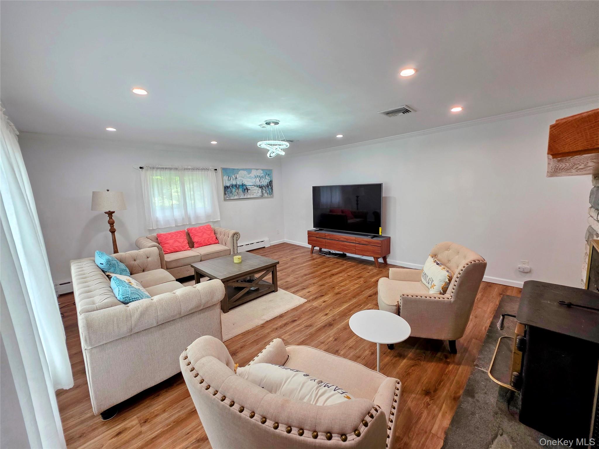 84 W Pine Road – For Sale photo 6