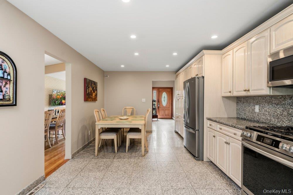 11 Laurie Place – For Sale photo 15