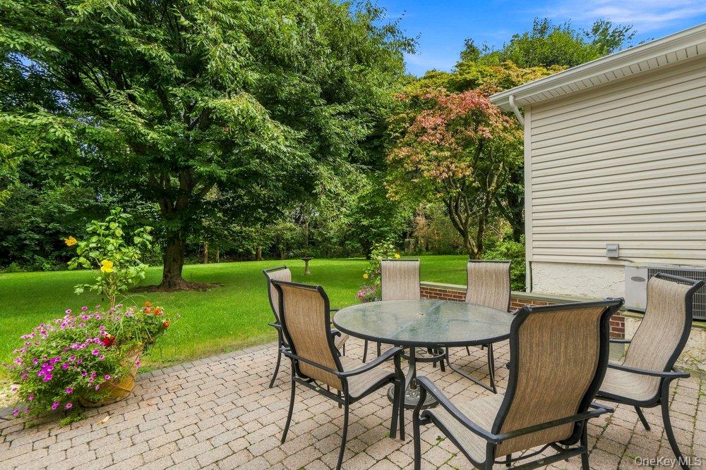 11 Laurie Place – For Sale photo 28