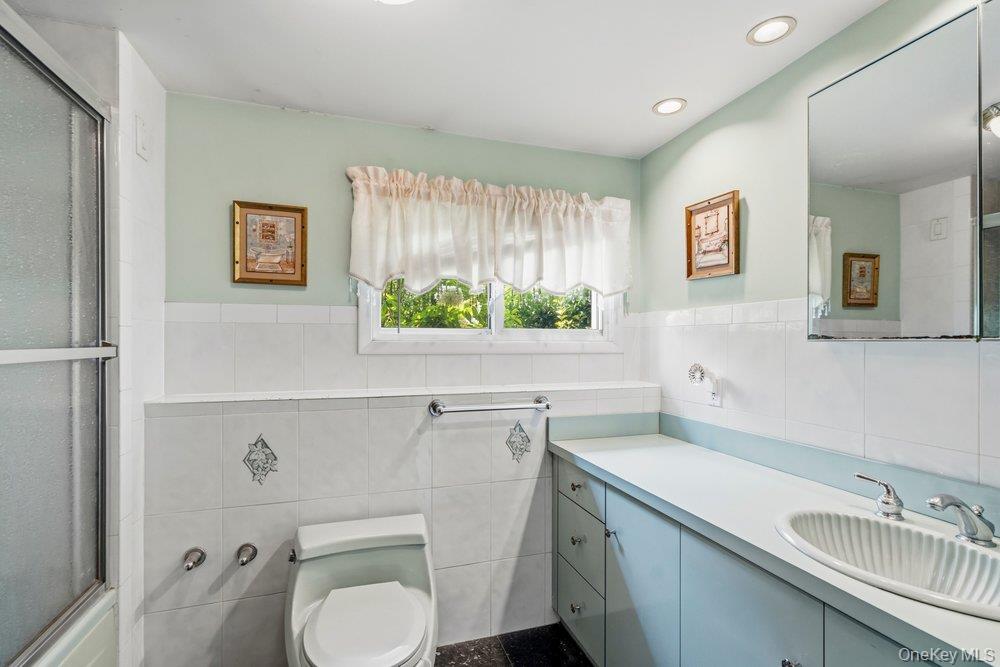 11 Laurie Place – For Sale photo 24