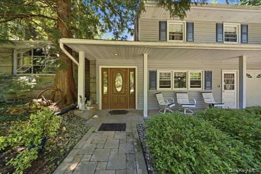 24 Van Dam Road – For Sale photo 3
