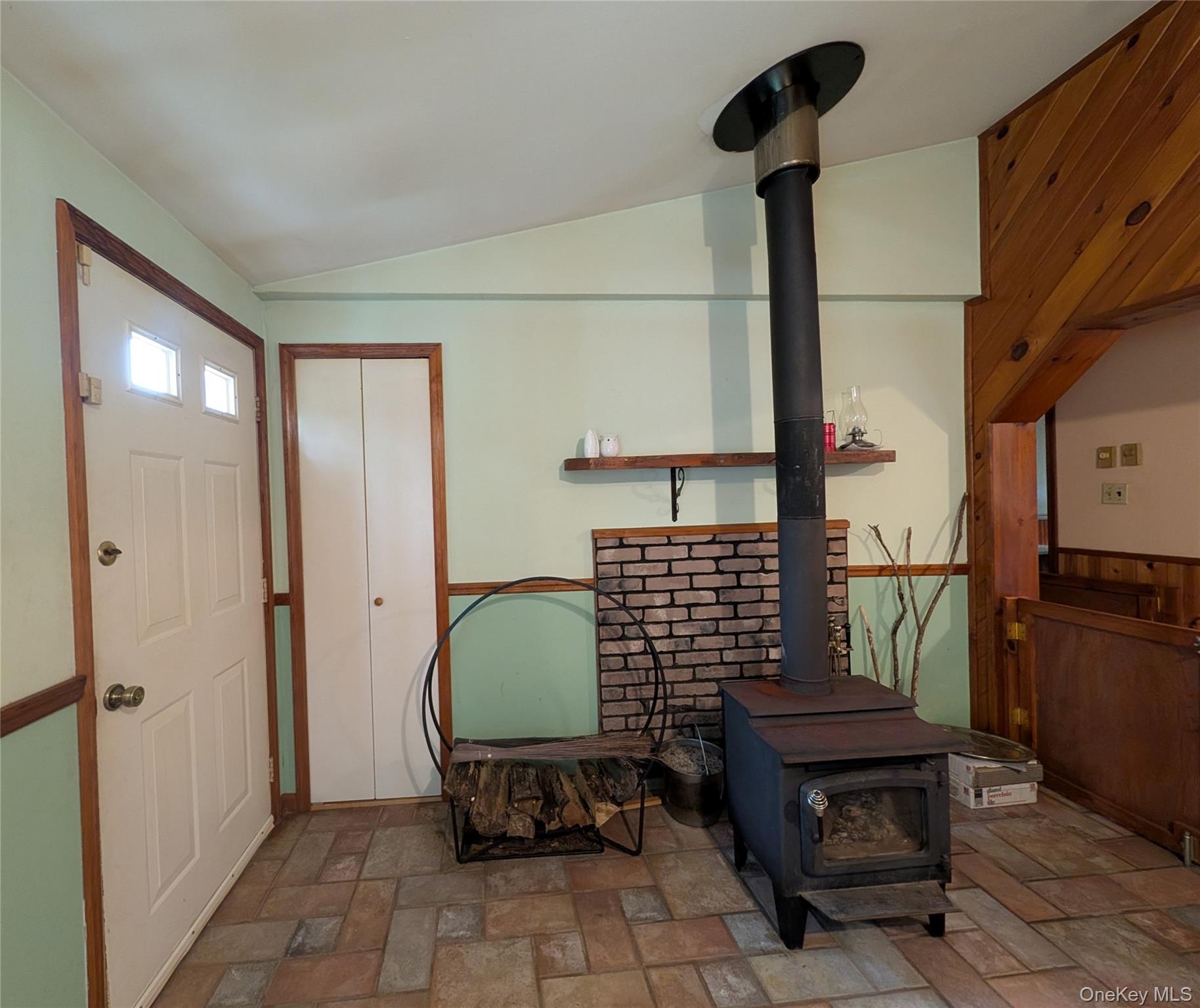 77 Murphy Road – For Sale photo 8