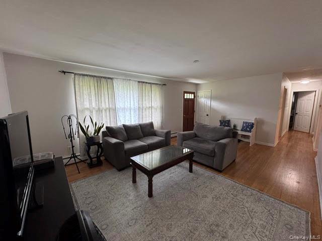 20 Meadow Avenue – For Sale photo 3