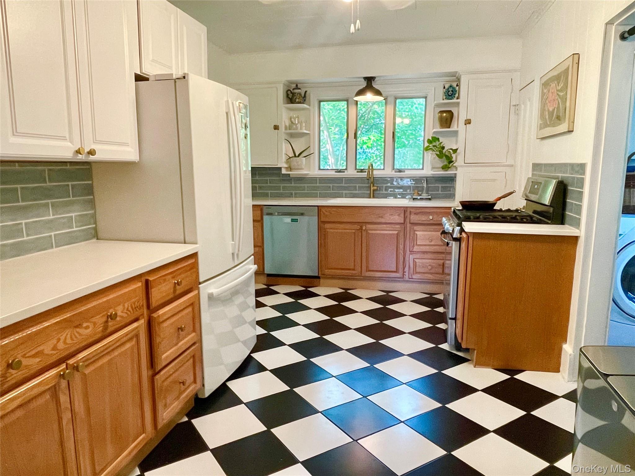 304 Union Avenue – For Sale photo 6