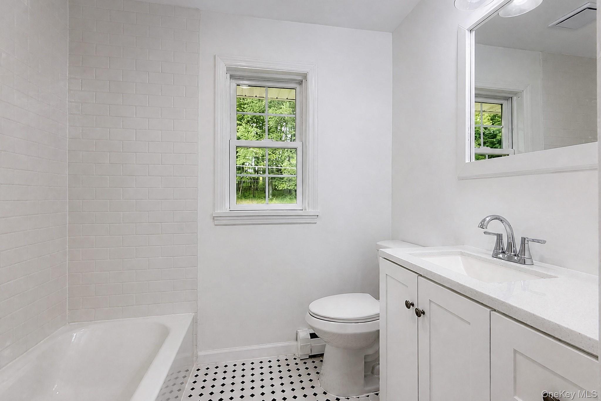 20 Townsend Extension – For Sale photo 15