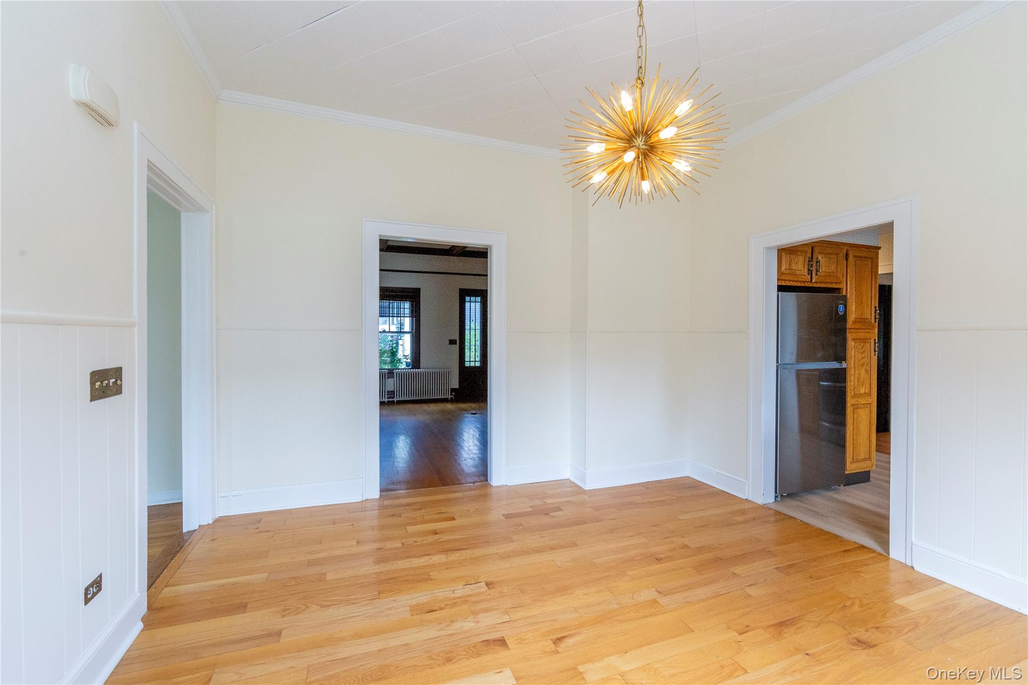 140 E Main Street, Unit 1 photo 9