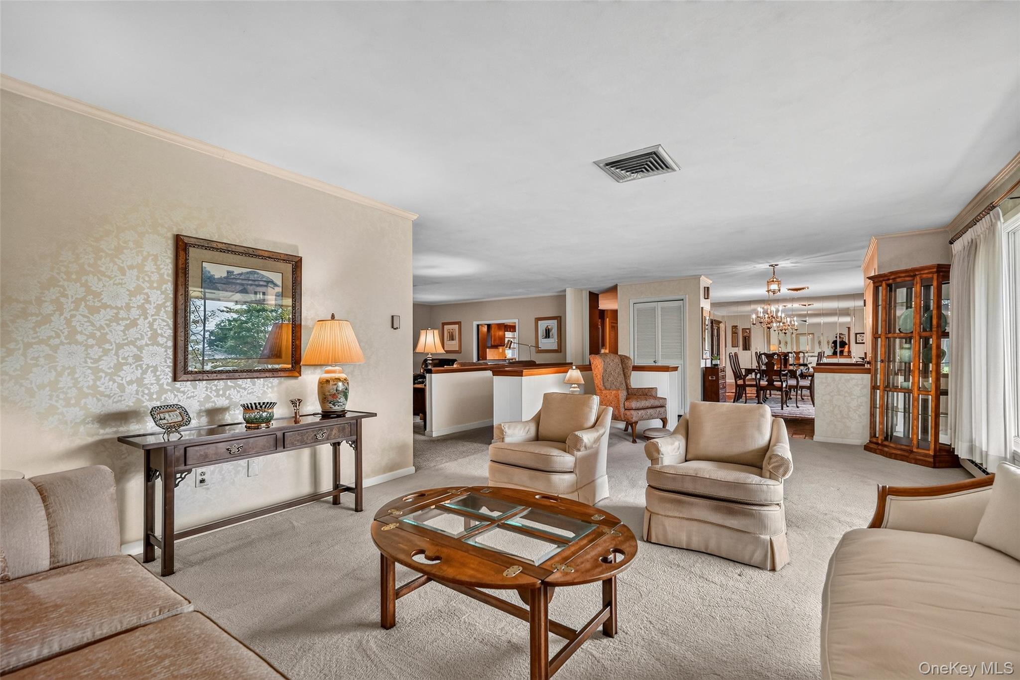 60 Susan Drive – For Sale photo 7