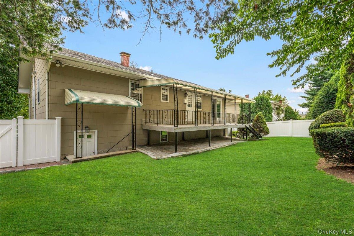 649 White Plains Road – For Rent photo 24